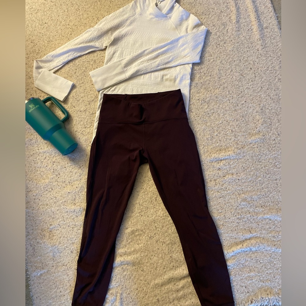 Lululemon Train Times 7/8 Pants 25” - Purple